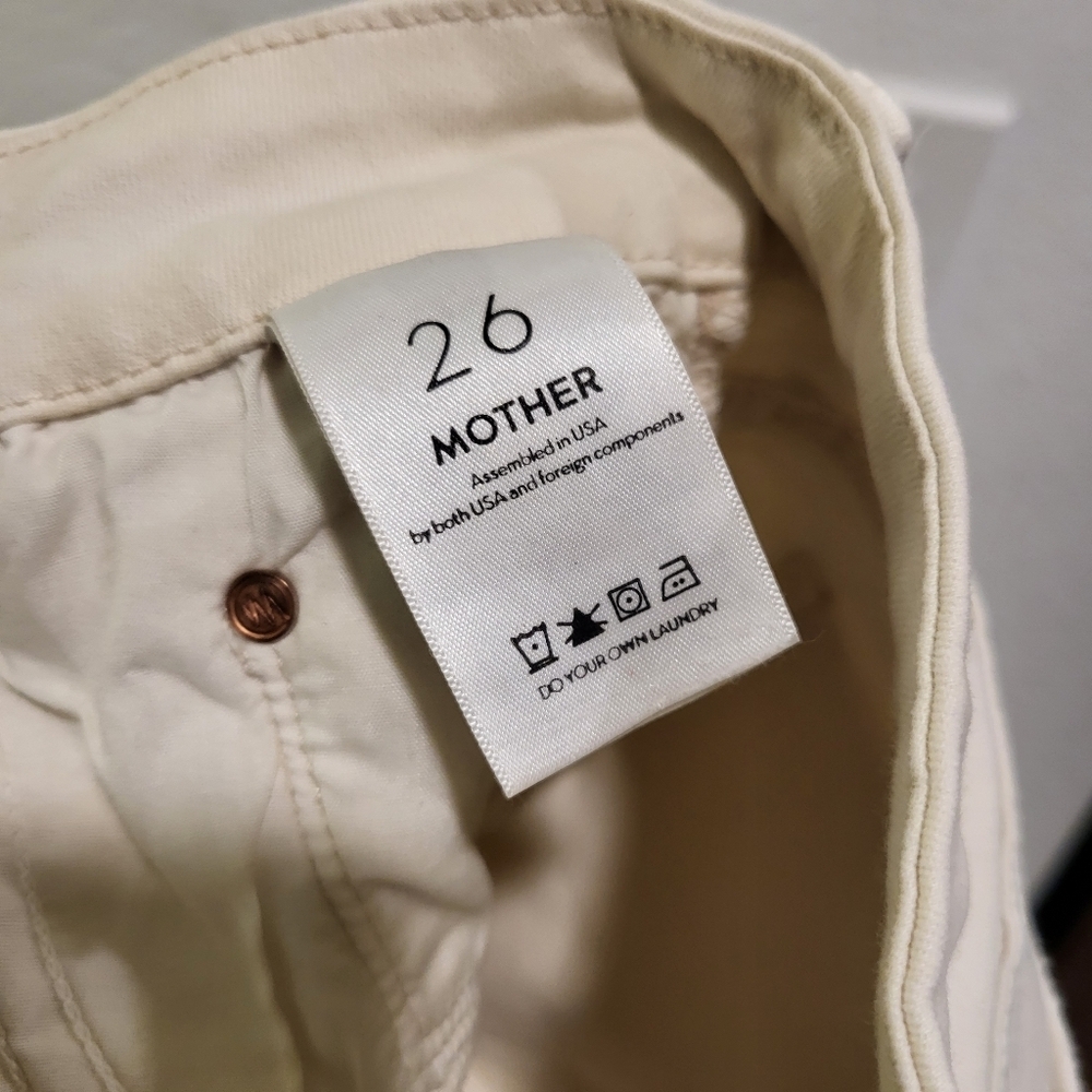 MOTHER Jeans, Looker ankle fray SIZE 26 IN WHITE - Picture 8 of 9